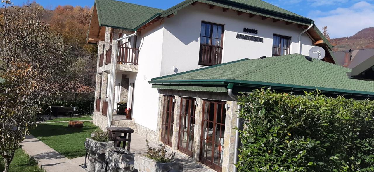 Rooms And Apartmants Mirovic Kolašin Εξωτερικό φωτογραφία
