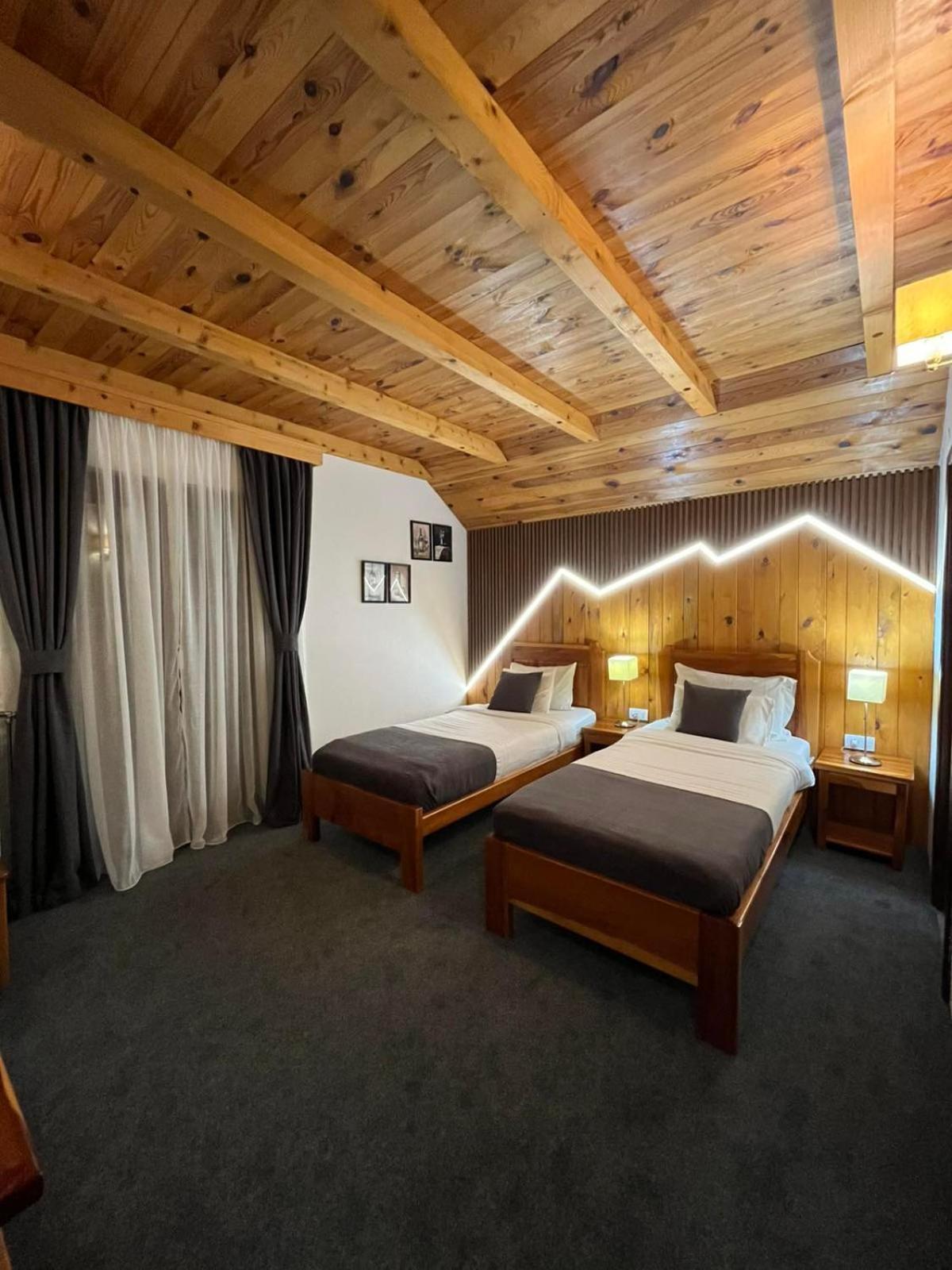 Rooms And Apartmants Mirovic Kolašin Εξωτερικό φωτογραφία