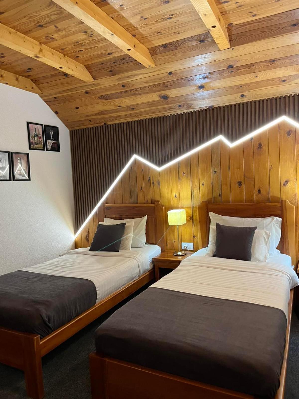 Rooms And Apartmants Mirovic Kolašin Εξωτερικό φωτογραφία